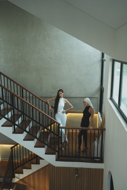 Monochromatic Modernity: Architectural Elegance Photo Set