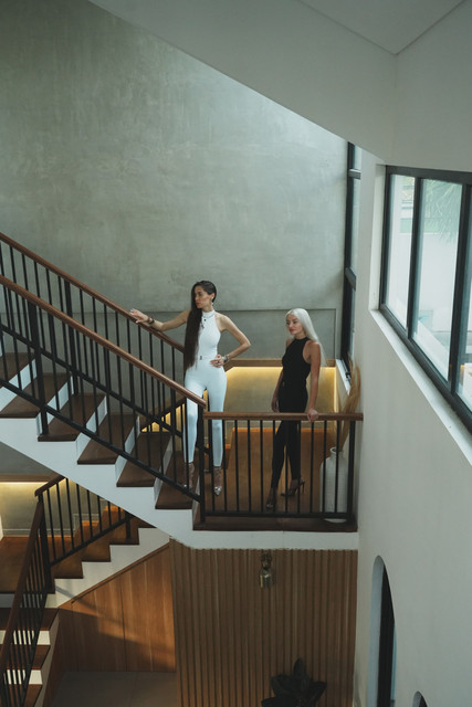 Monochromatic Chic: Modern Staircase Editorial Photoshoot Pack