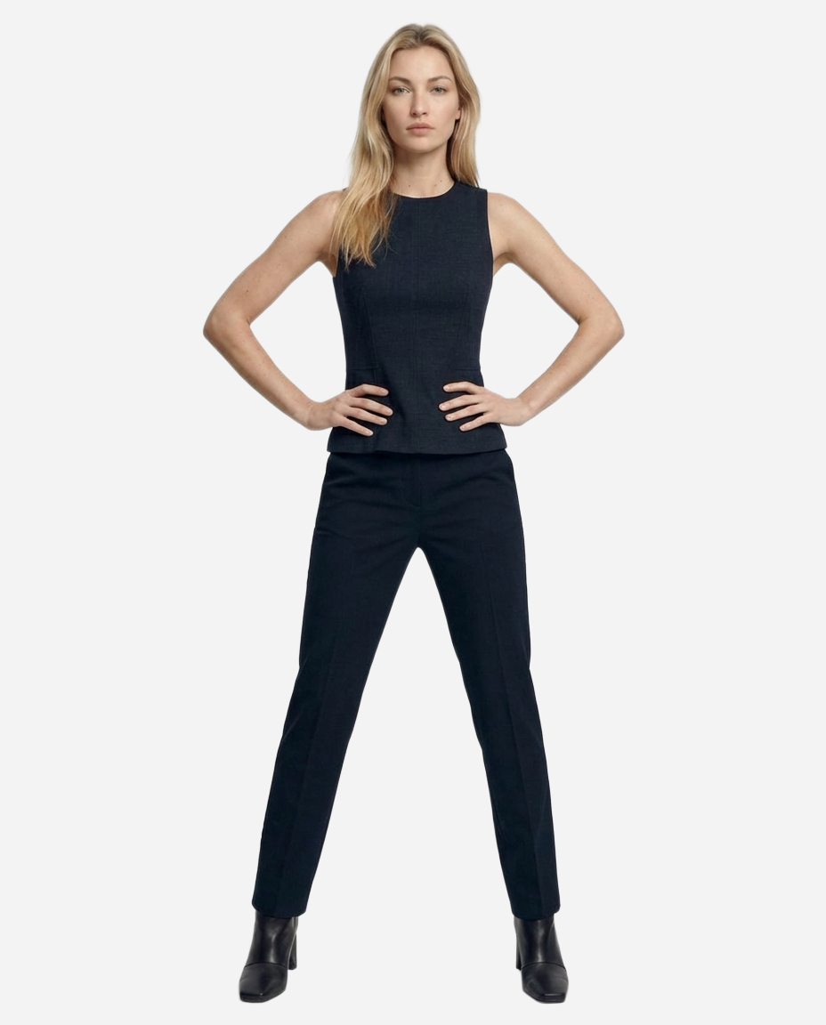 Wide Stance Hands on Waist pose preview